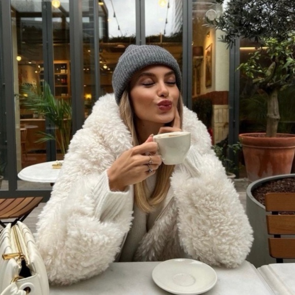 Zara hooded Faux Fur Jacket